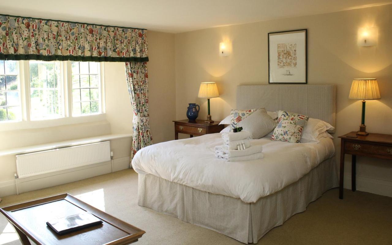 Bed and Breakfast Aylworth Manor Naunton Exteriér fotografie